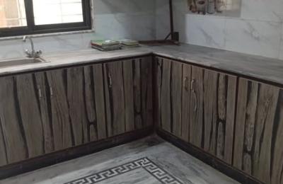 upr portion Floor Available for Rent location i_10_1