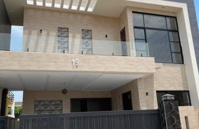 10 marla house for sale
