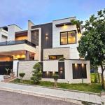 1 Kanal Designer Corner House For Sale