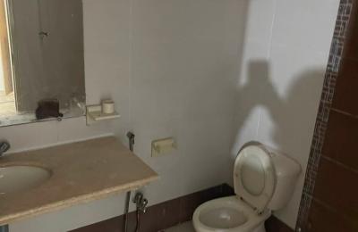 Lower ground portion available for rent