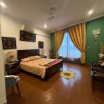 One Bedroom Open Basement Portion Available for Daily & Weekly Rent