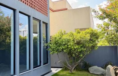 1 Kanal Luxury Double Unit House