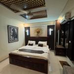 Fully furnished 1-Bed  in the heart of *E-11/2*!.Daily .Weekly