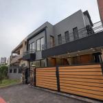 12 Marla Brand New Luxury House For Sale