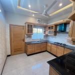 HOUSE AVAILABLE FOR RENT