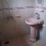 G10 furnished room available