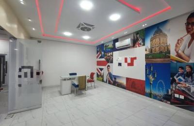 Well FURNISHED OFFICE For Rent