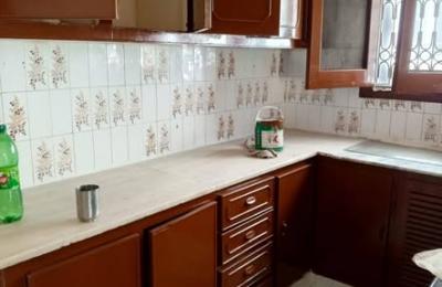 Upper Portion For Rent G-10 Islamabad   • Size 60x90=