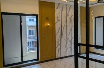 16 Marla brand New Corner House For Sale
