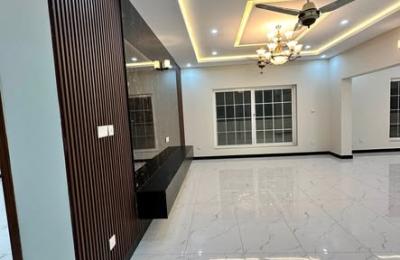 D-12/2 1 Kanal Ground Floor Basement Available For Rent