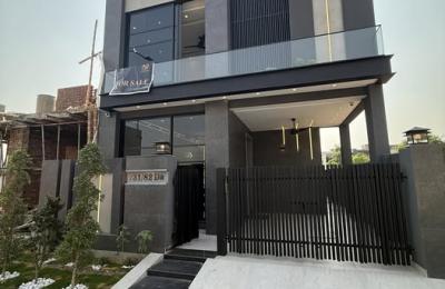5 Marla Brand New Ultra Modern House for Sale