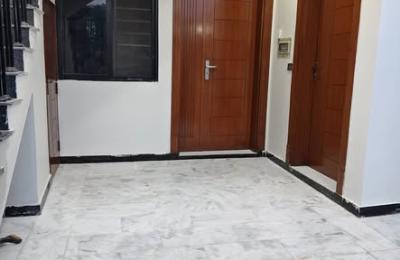 Ground portion available i-11/2 ( For Rent)