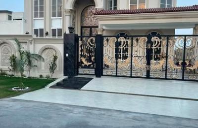 20 Marla royal  Palace looking and outstanding new house for sale in DHA  Multan