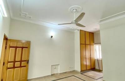 Ground portion Available for Rent