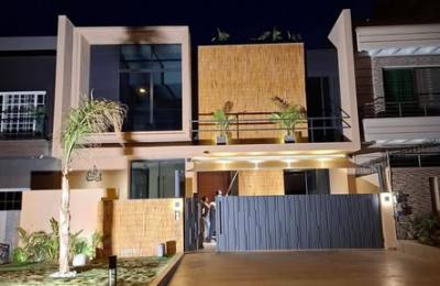 Luxury Designer House for Sale.B-17