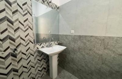 FOR RENT – OFFICE SPACE / HALL