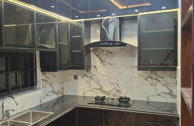 10 Marla Ultra Modern House for Sale