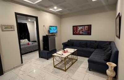 Luxury 1-Bed Furnished Apartment ✨  Daily .Weekly